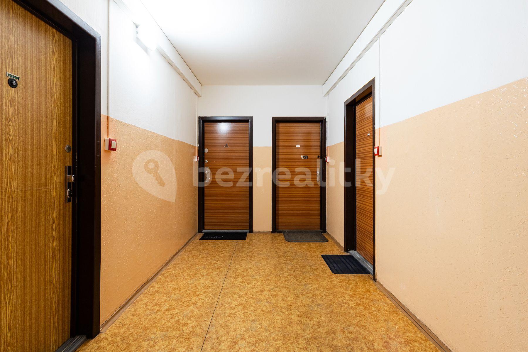 Prodej bytu 1+1 39 m², Lešenská, Praha, Praha