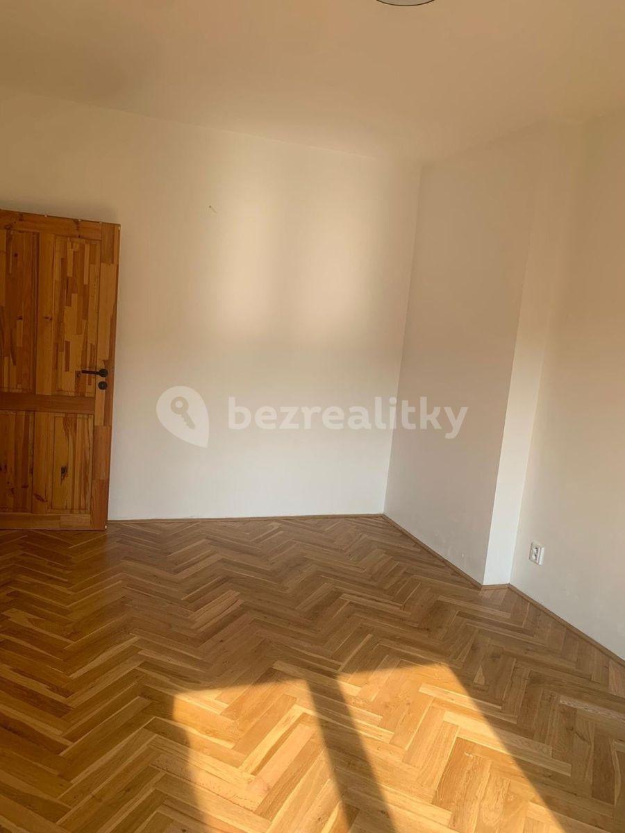 Pronájem bytu 2+kk 50 m², Družstevní, Pardubice, Pardubický kraj