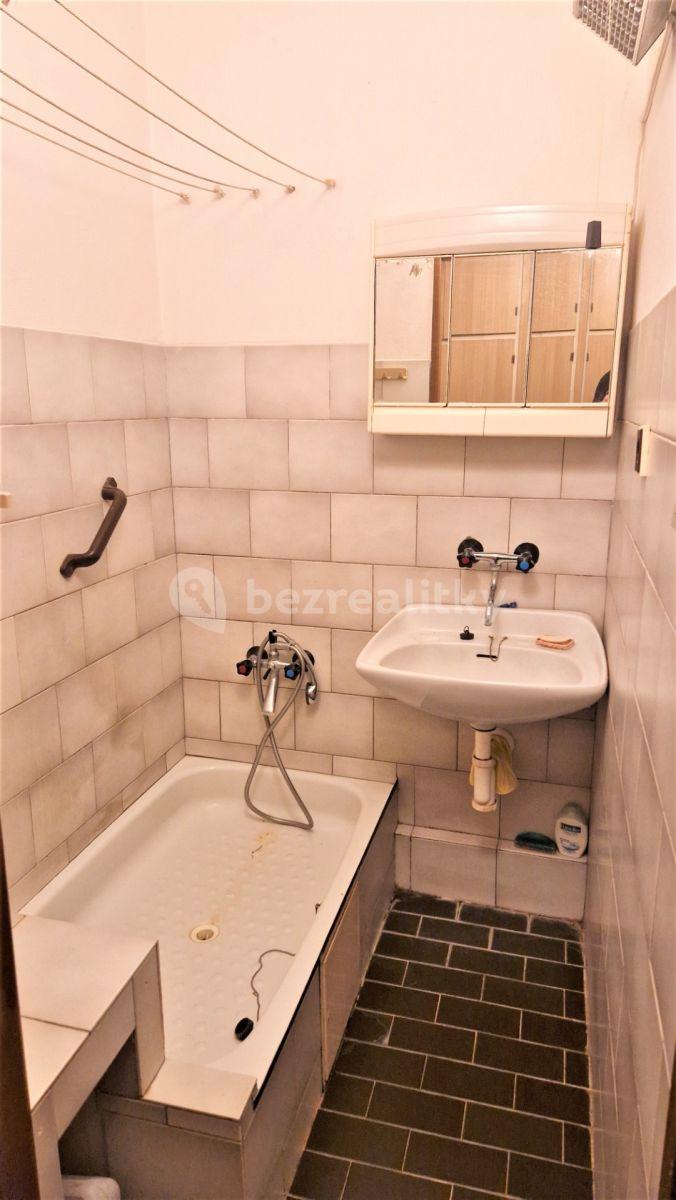 Prodej bytu 2+kk 40 m², Přímětická, Praha, Praha