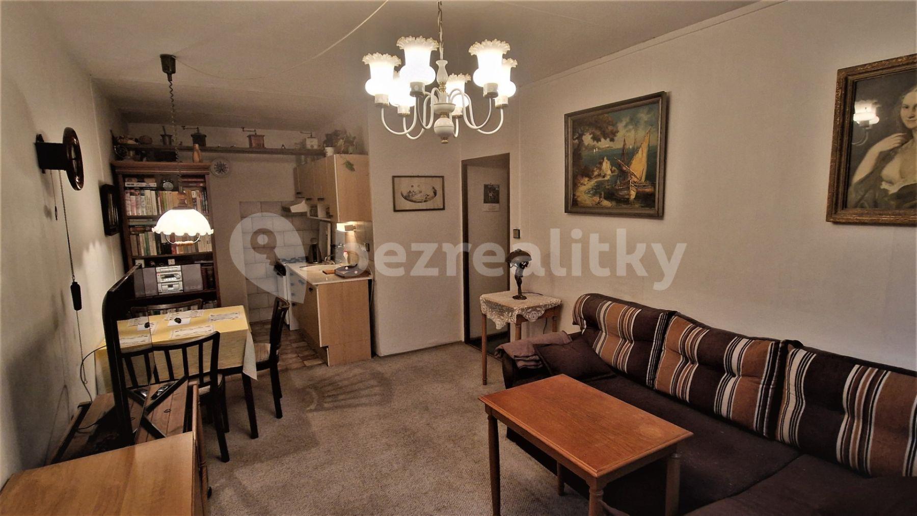 Prodej bytu 2+kk 40 m², Přímětická, Praha, Praha