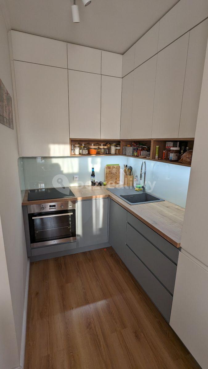 Pronájem bytu 1+kk 34 m², Na Zámyšli, Praha, Praha