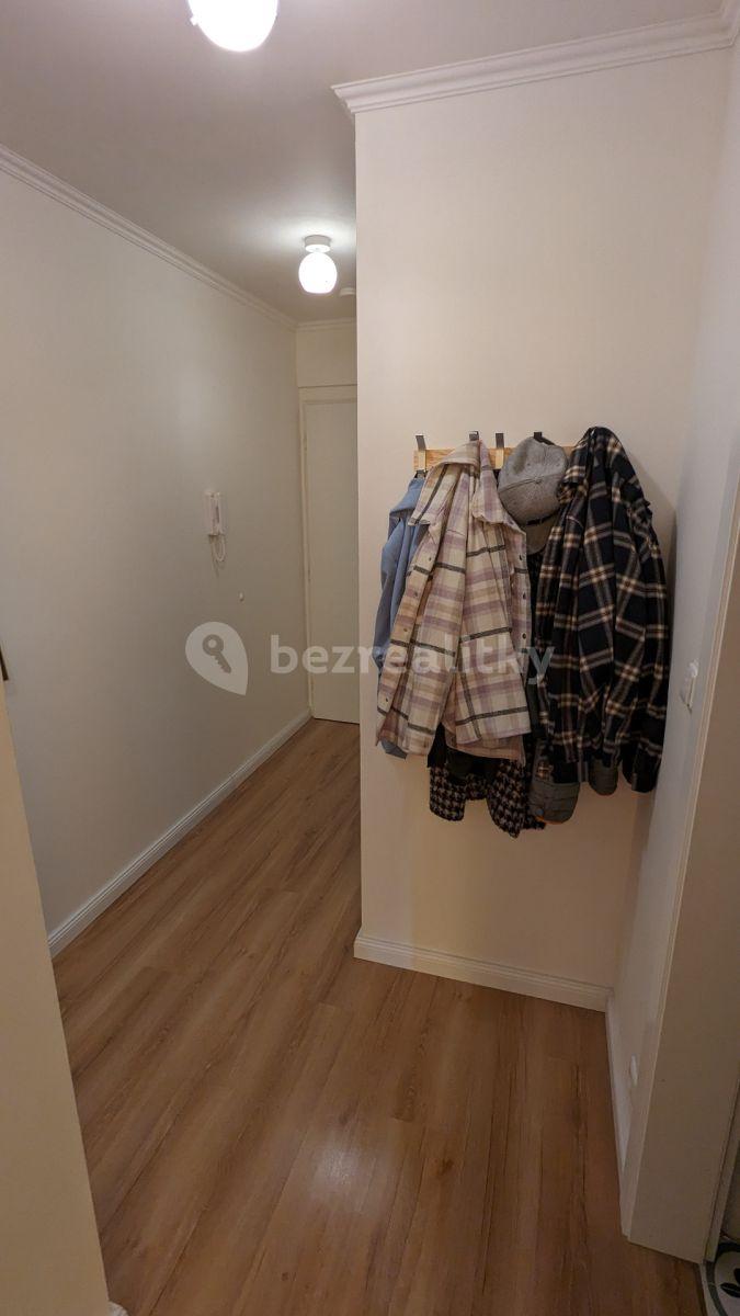 Pronájem bytu 1+kk 34 m², Na Zámyšli, Praha, Praha