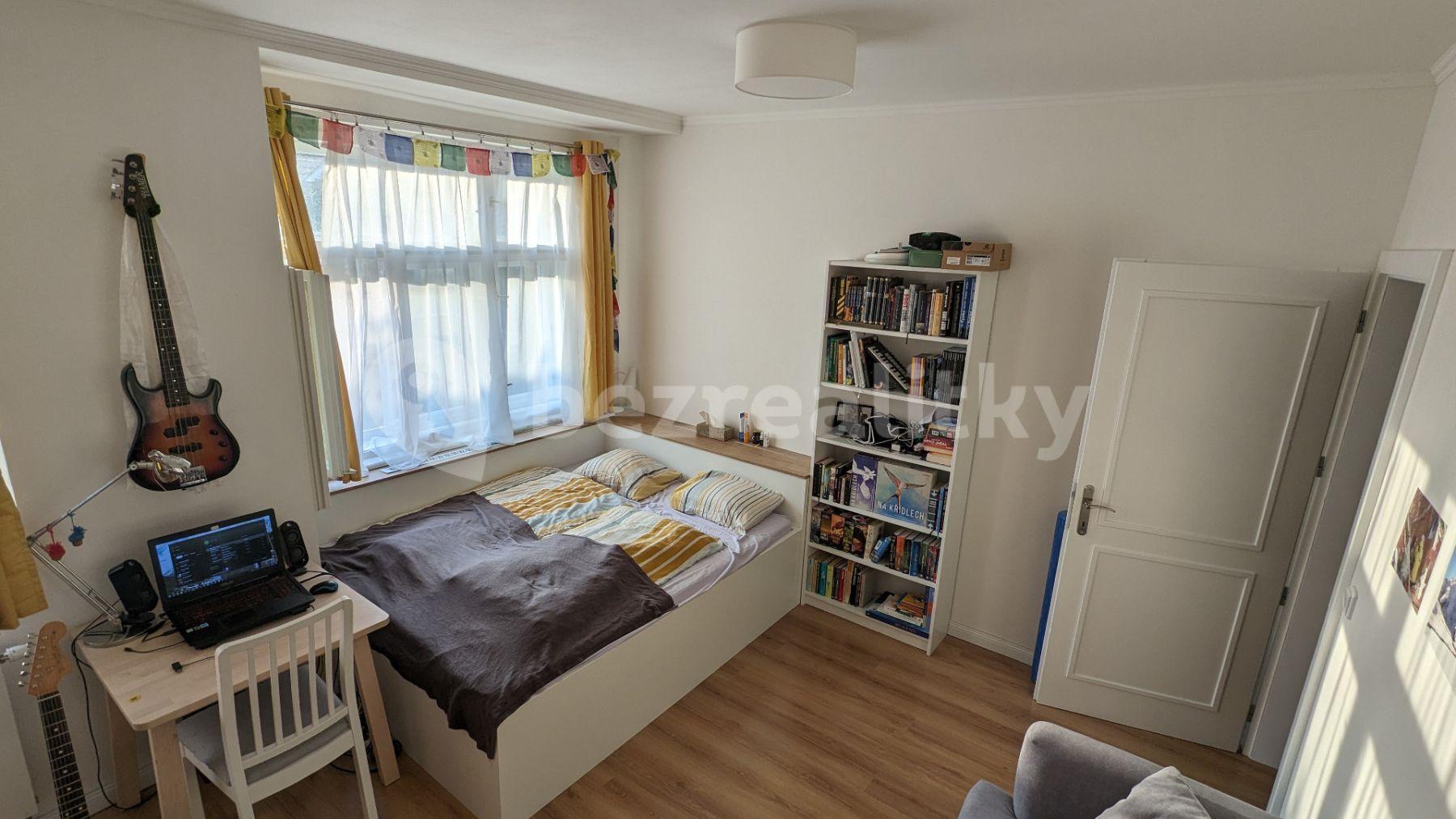 Pronájem bytu 1+kk 34 m², Na Zámyšli, Praha, Praha