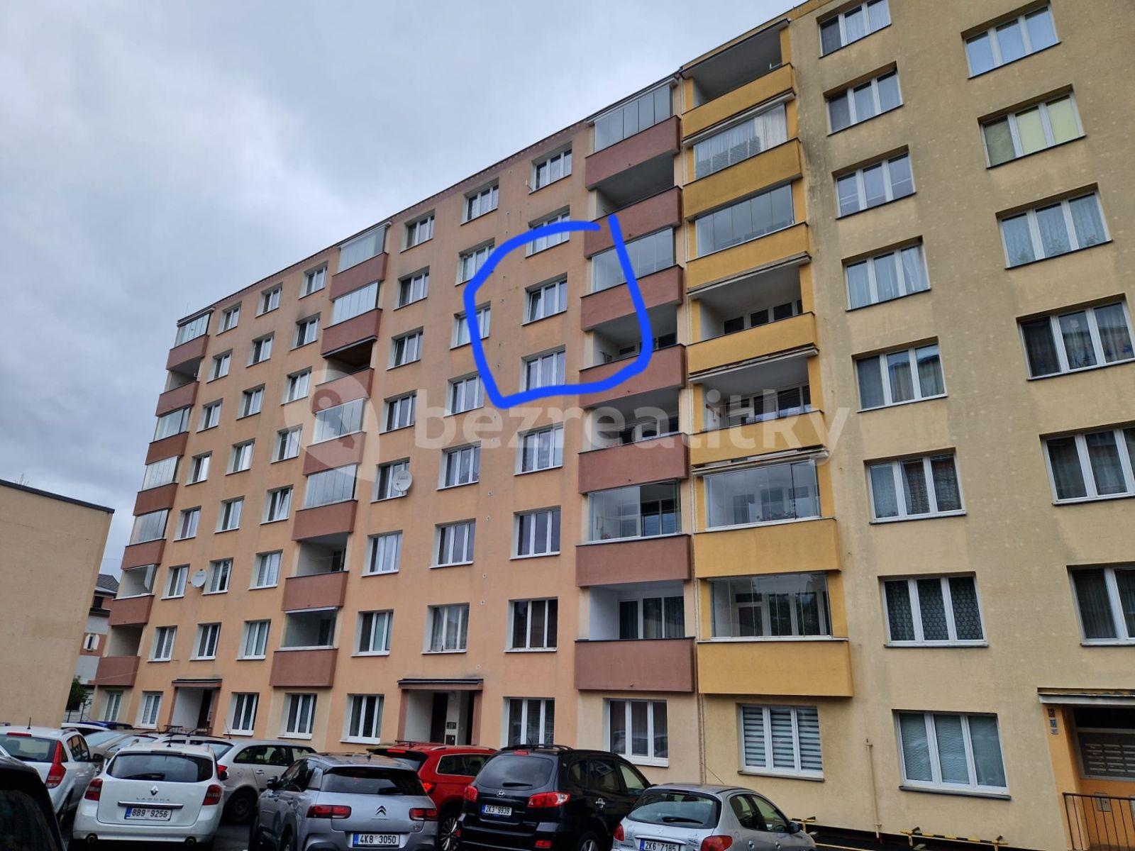 Pronájem bytu 2+1 50 m², Družstevní, Karlovy Vary, Karlovarský kraj