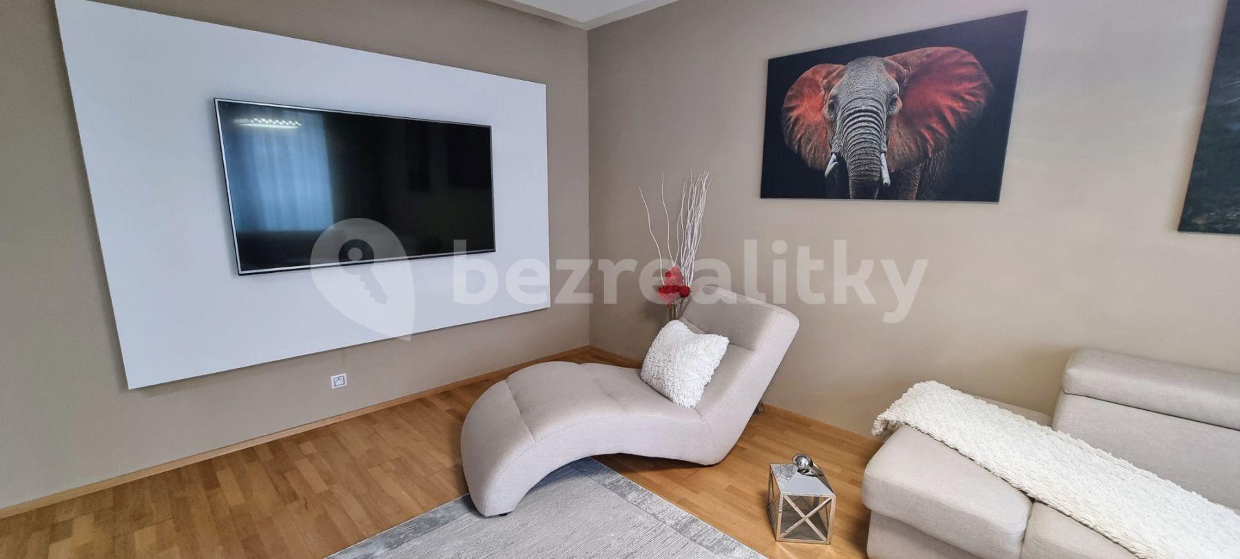 Pronájem bytu 2+kk 85 m², Olšanská d, Praha, Praha