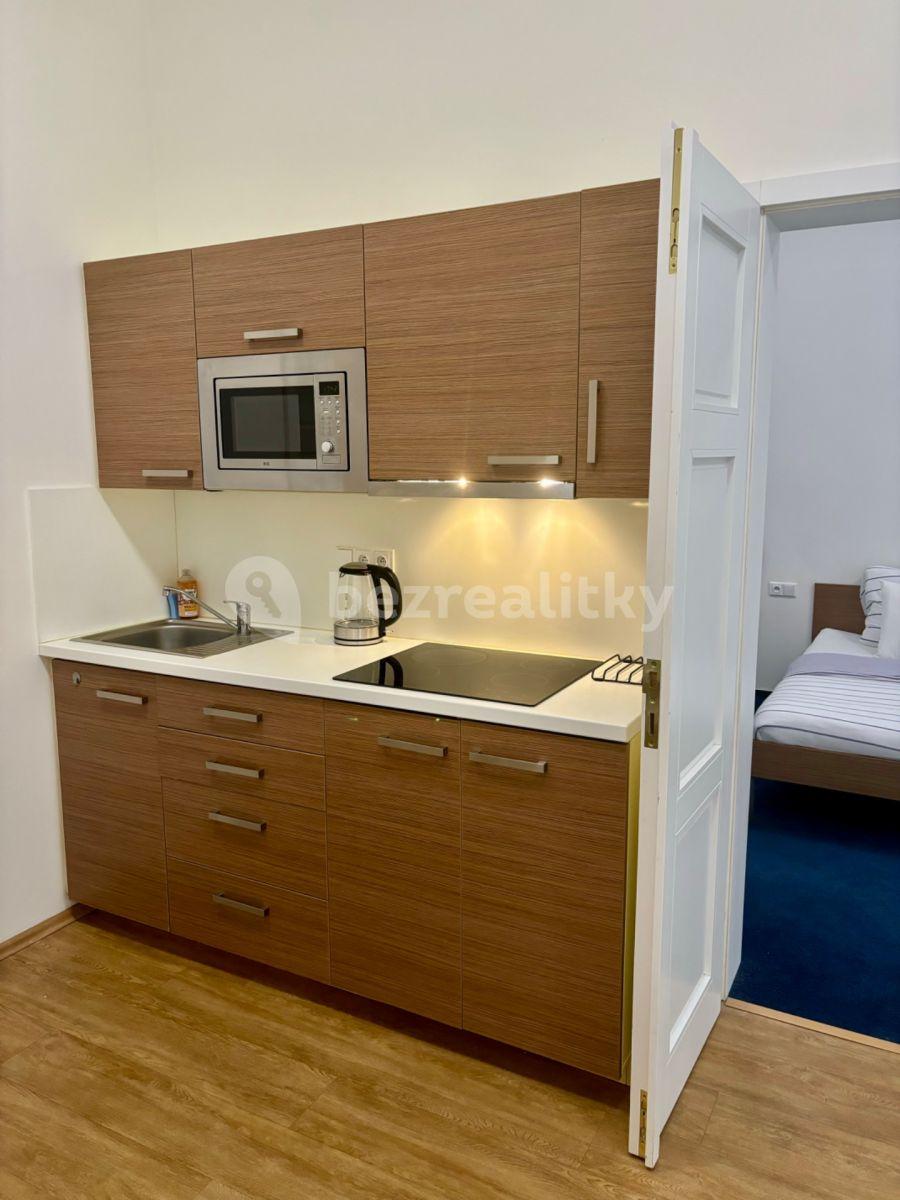 Pronájem bytu 2+kk 52 m², U Milosrdných, Praha, Praha