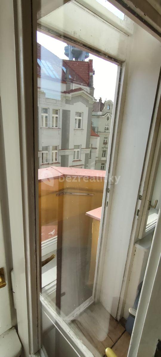 Pronájem bytu 2+1 67 m², Víta Nejedlého, Praha, Praha