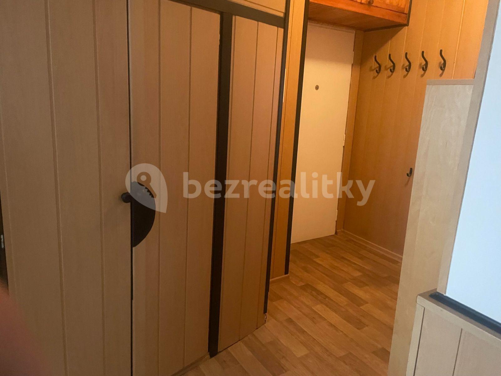 Pronájem bytu 2+1 52 m², Krčská, Praha, Praha