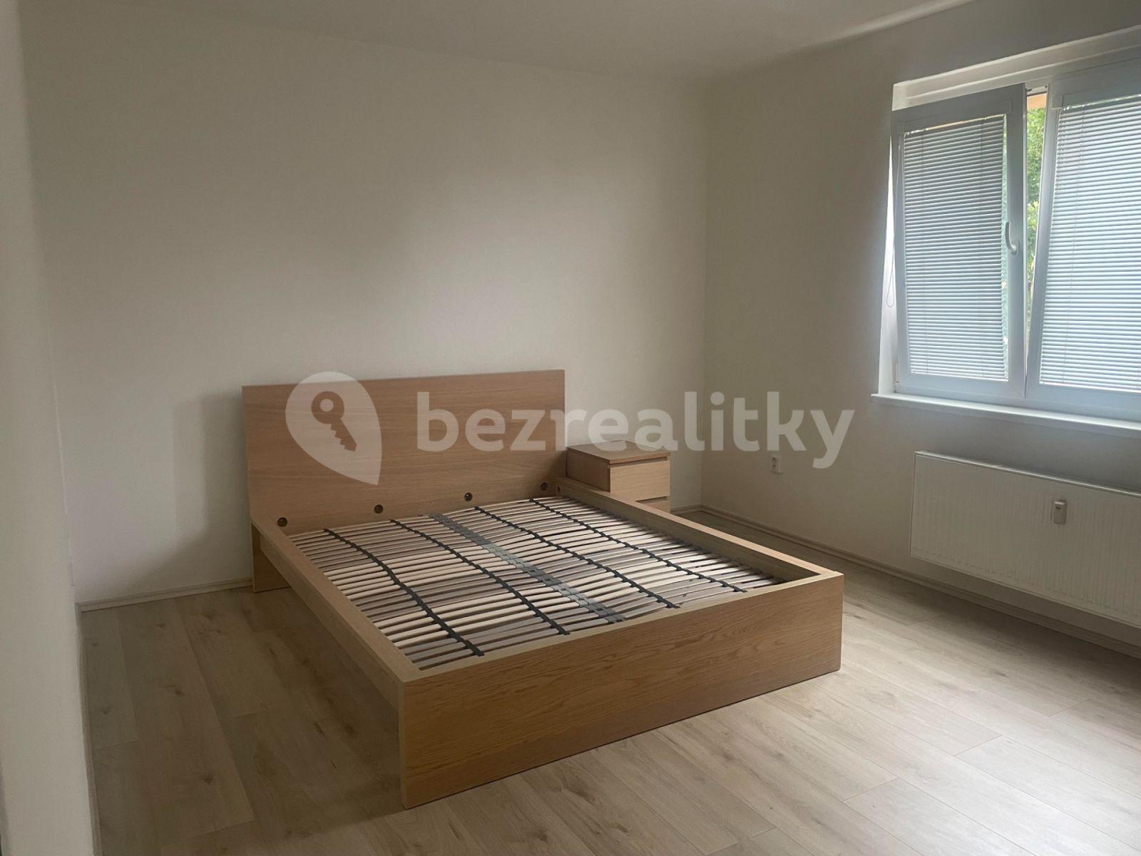 Pronájem bytu 2+1 52 m², Krčská, Praha, Praha