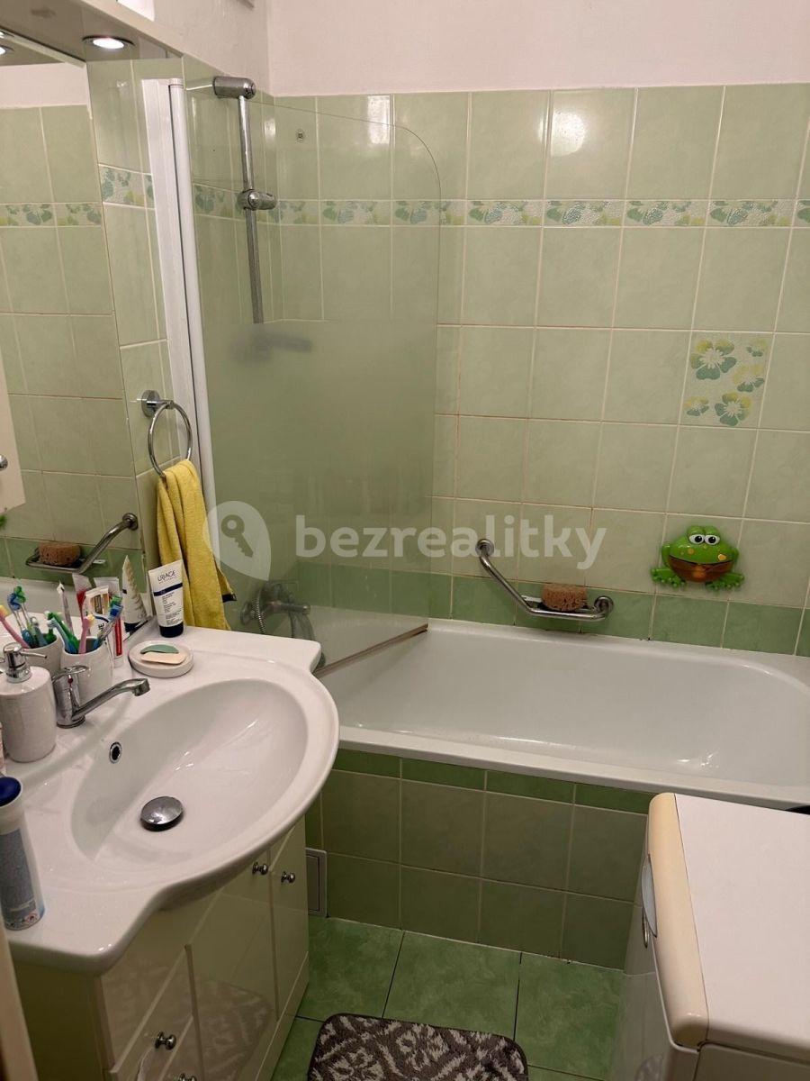 Pronájem bytu 3+kk 56 m², Škábova, Praha, Praha