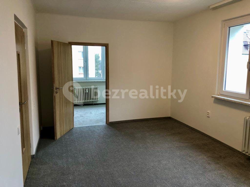 Pronájem bytu 3+1 56 m², Moskevská, Karlovy Vary, Karlovarský kraj