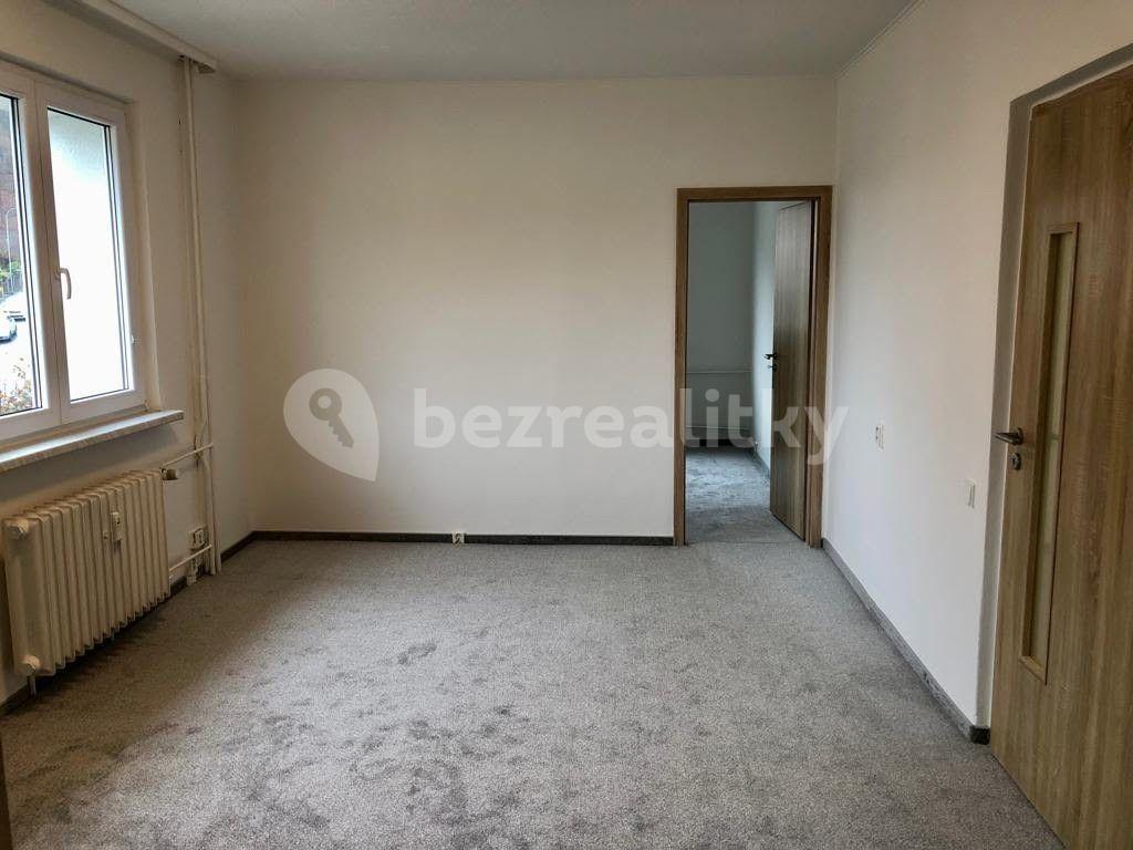 Pronájem bytu 3+1 56 m², Moskevská, Karlovy Vary, Karlovarský kraj