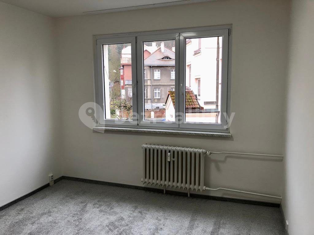 Pronájem bytu 3+1 56 m², Moskevská, Karlovy Vary, Karlovarský kraj