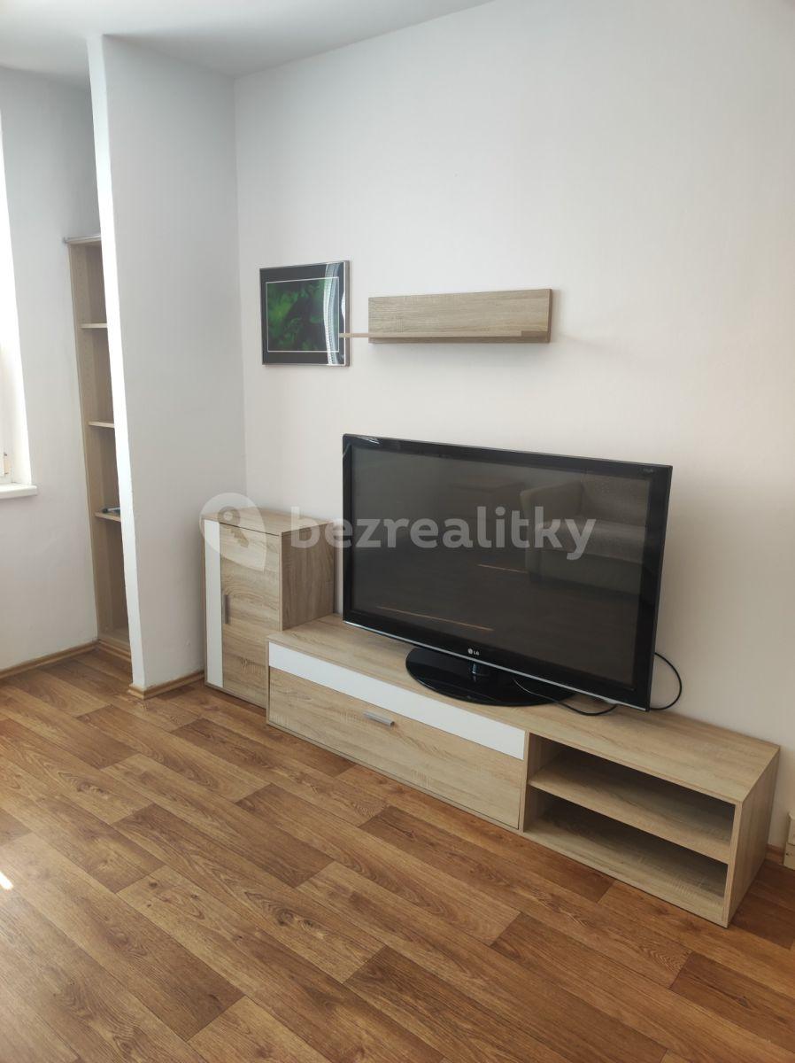 Pronájem bytu 1+kk 29 m², Na Loučkách, Kuřim, Jihomoravský kraj