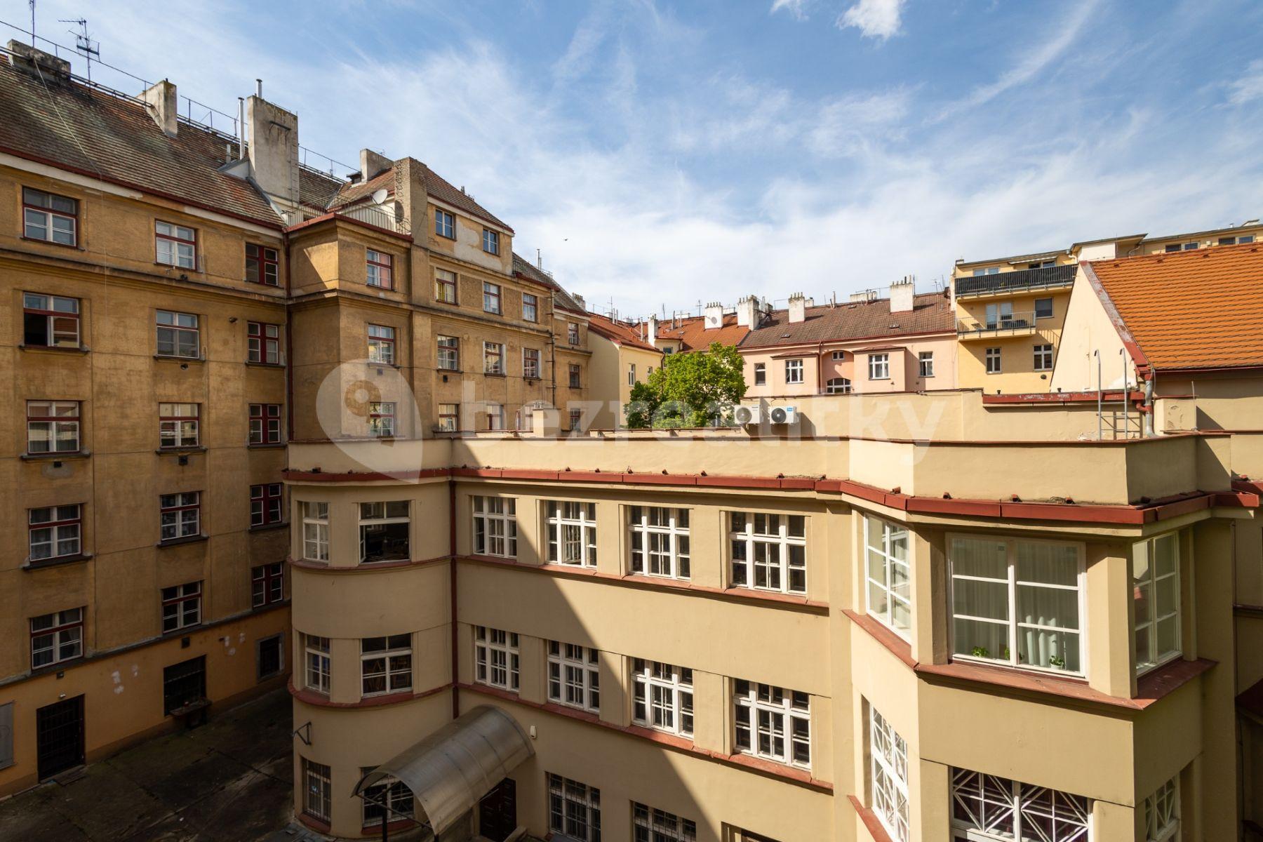 Pronájem bytu 2+kk 51 m², Dělnická, Praha, Praha