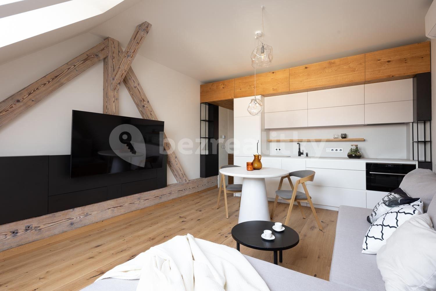 Pronájem bytu 1+kk 31 m², Wuchterlova, Praha, Praha