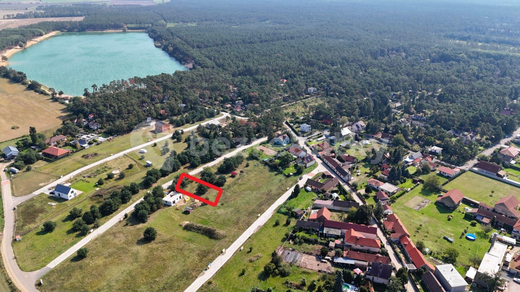 Prodej pozemku 805 m², Lhota, Středočeský kraj