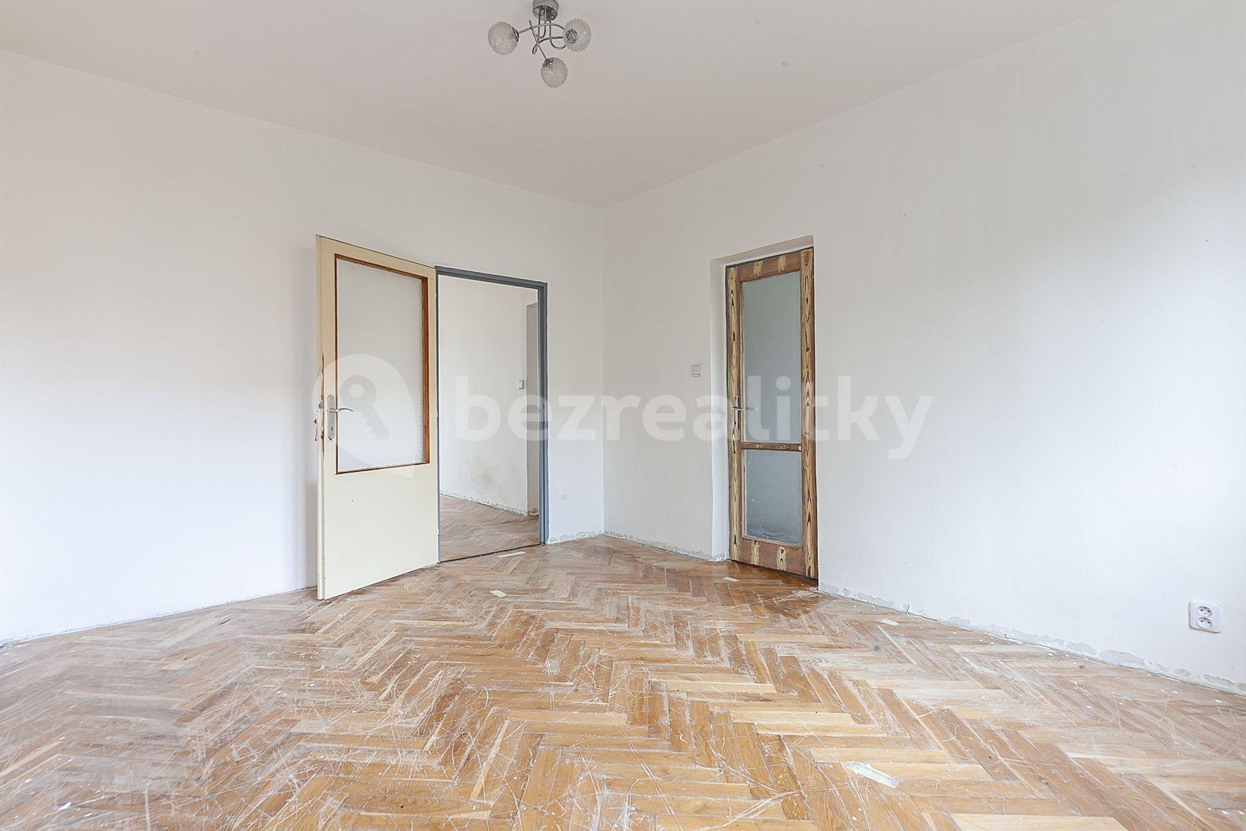 Prodej bytu 2+1 56 m², K Lučinám, Praha, Praha