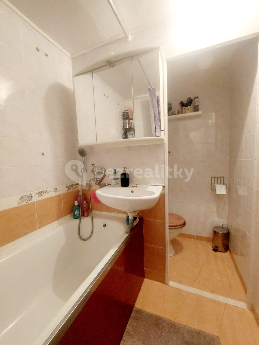 Prodej bytu 2+kk 43 m², Krhanická, Praha, Praha