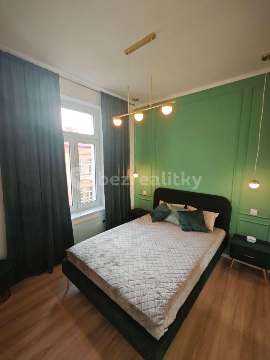 Pronájem bytu 2+kk 33 m², Turnovská, Praha, Praha