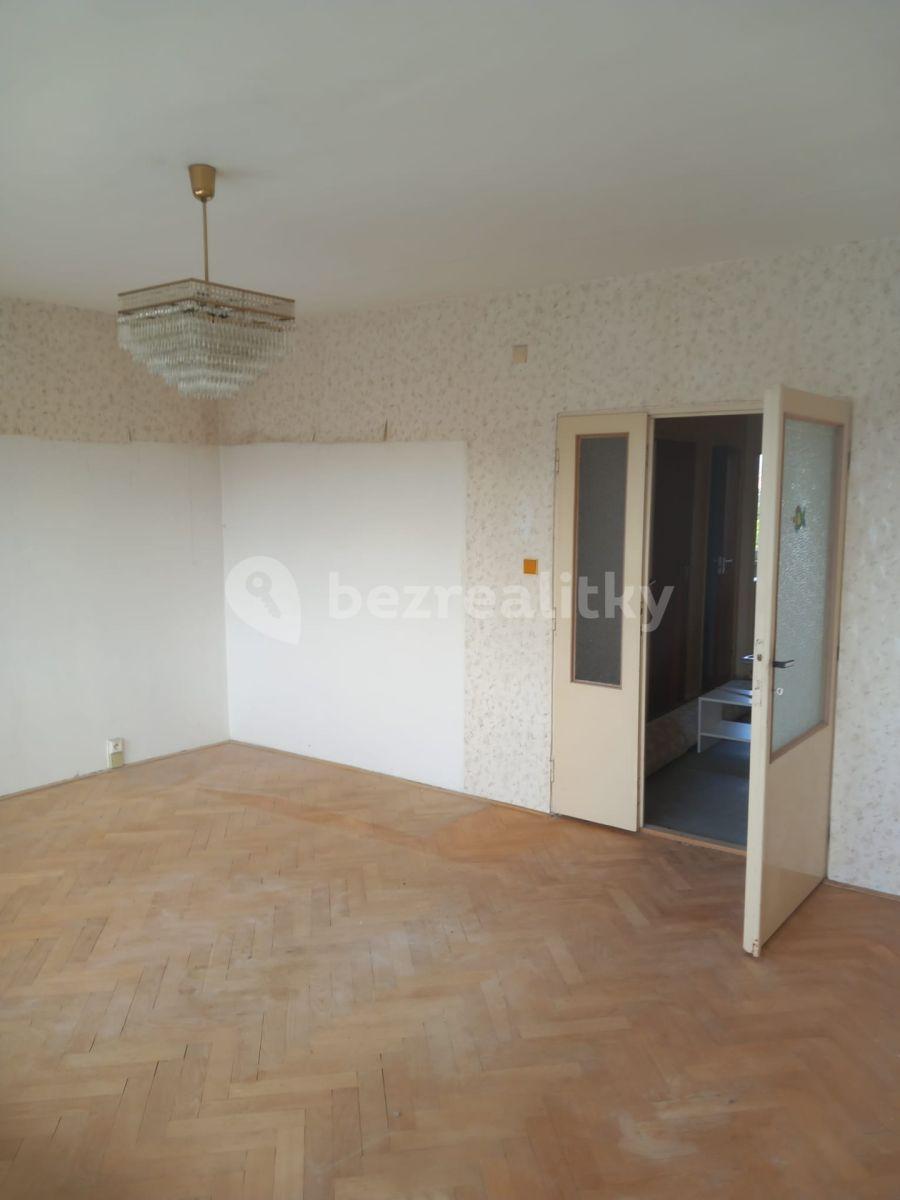 Prodej bytu 3+1 69 m², Chvatěrubská, Praha, Praha