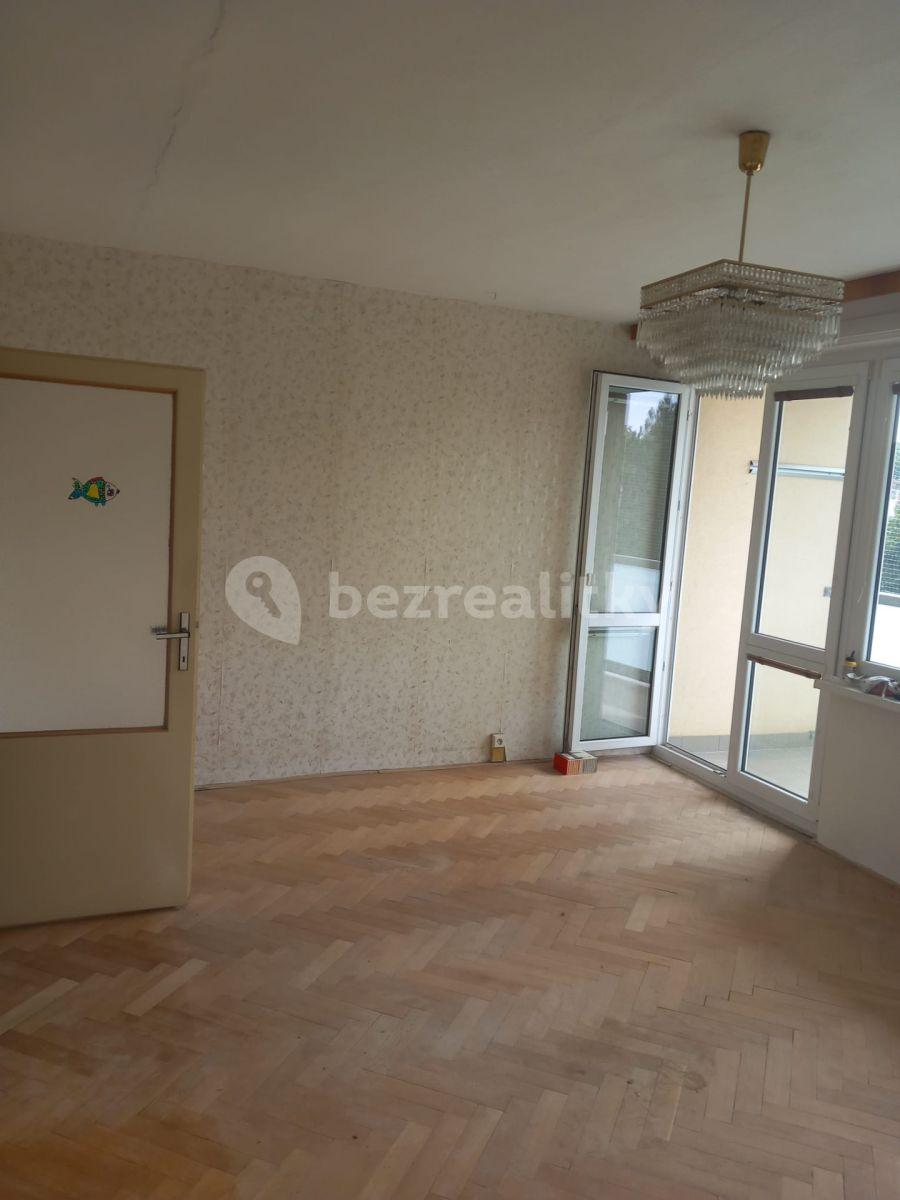 Prodej bytu 3+1 69 m², Chvatěrubská, Praha, Praha