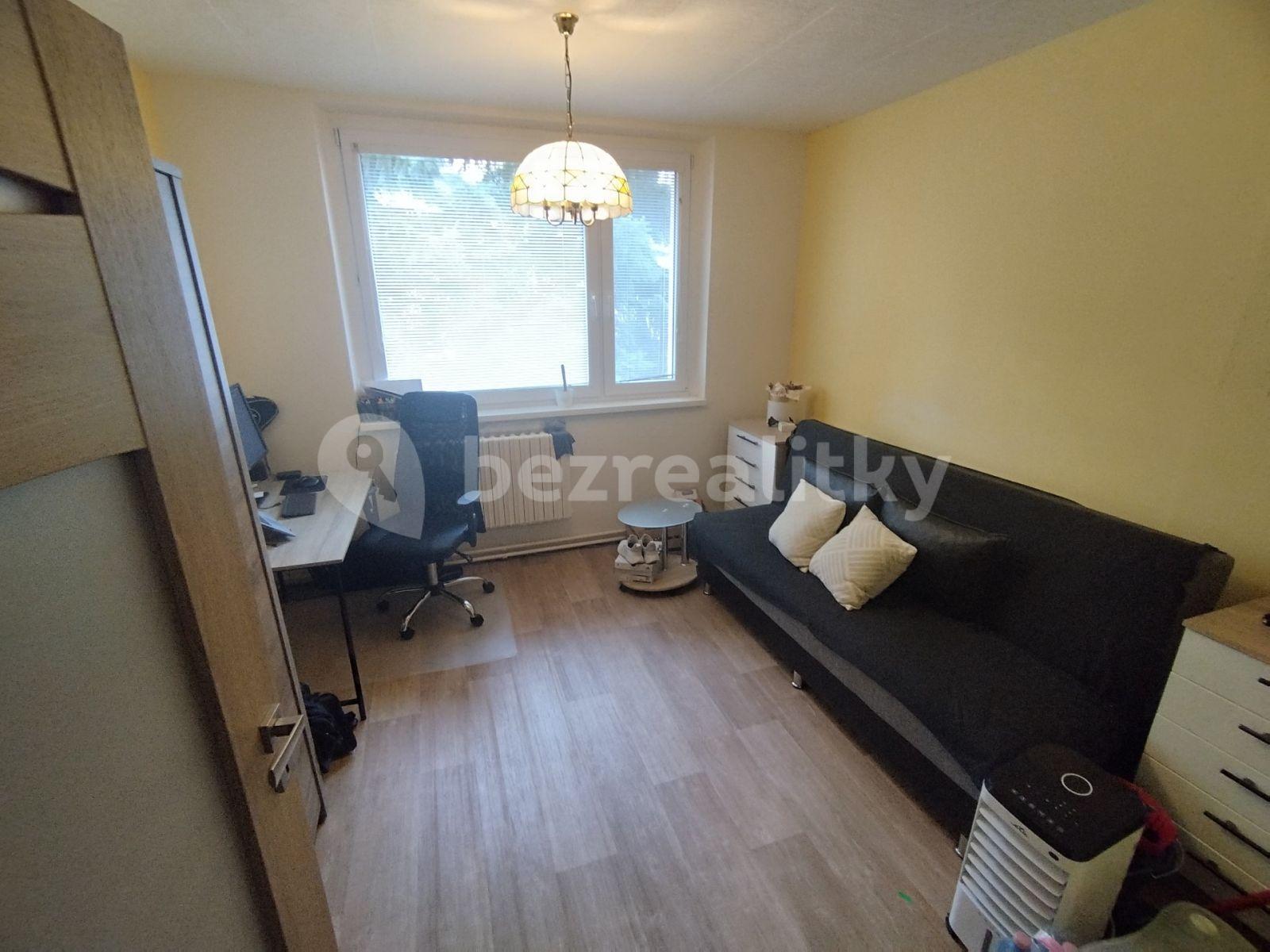 Pronájem bytu 3+1 75 m², Louky, Uherské Hradiště, Zlínský kraj