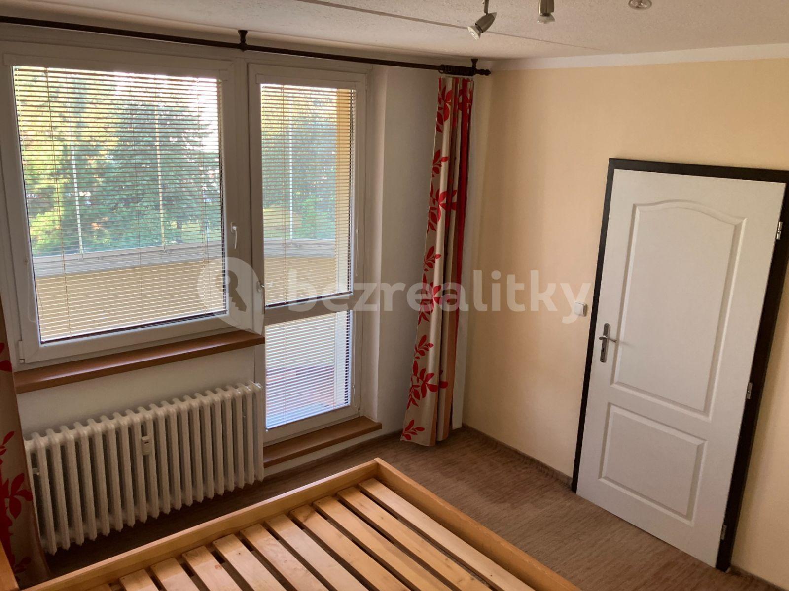 Pronájem bytu 3+1 71 m², Březinova, Jihlava, Kraj Vysočina