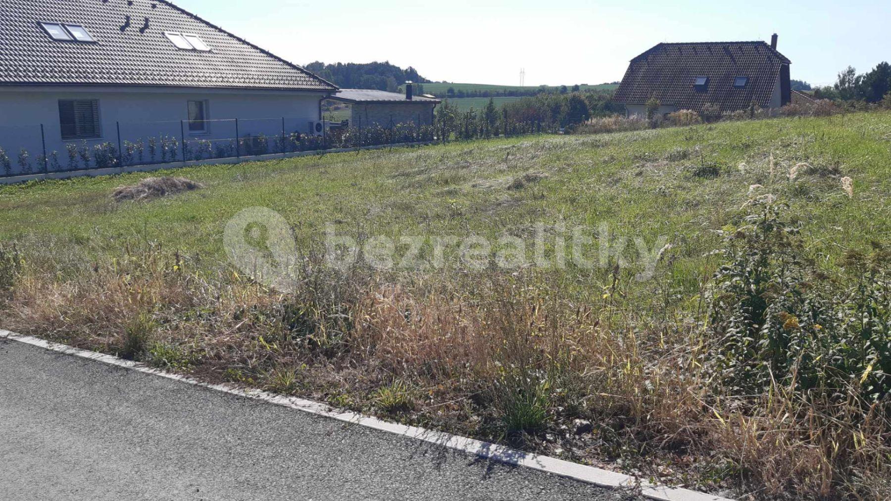 Prodej pozemku 1.301 m², Pyšely, Středočeský kraj