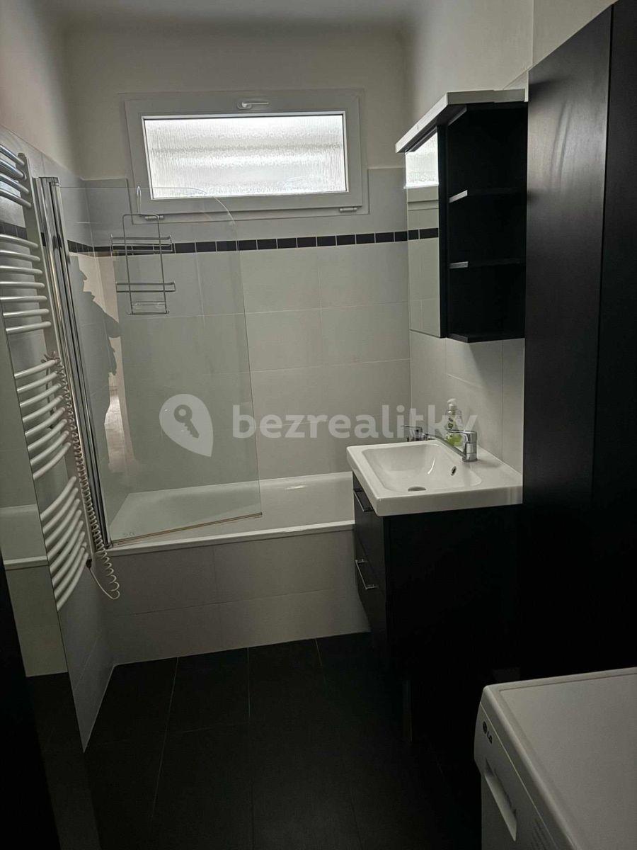 Pronájem bytu 3+kk 75 m², Píseckého, Praha, Praha