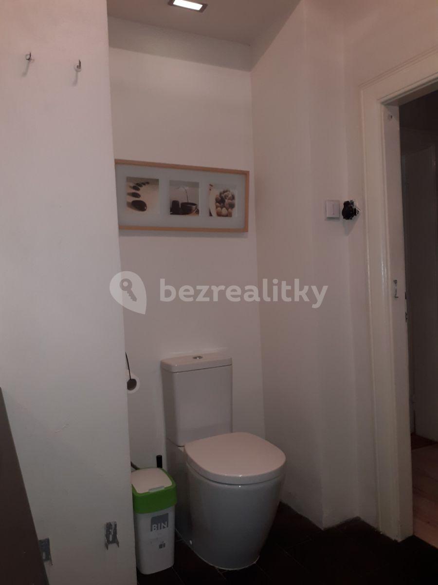 Pronájem bytu 4+1 100 m², Klemensova, Bratislava - mestská časť Staré Mesto, Bratislavský kraj