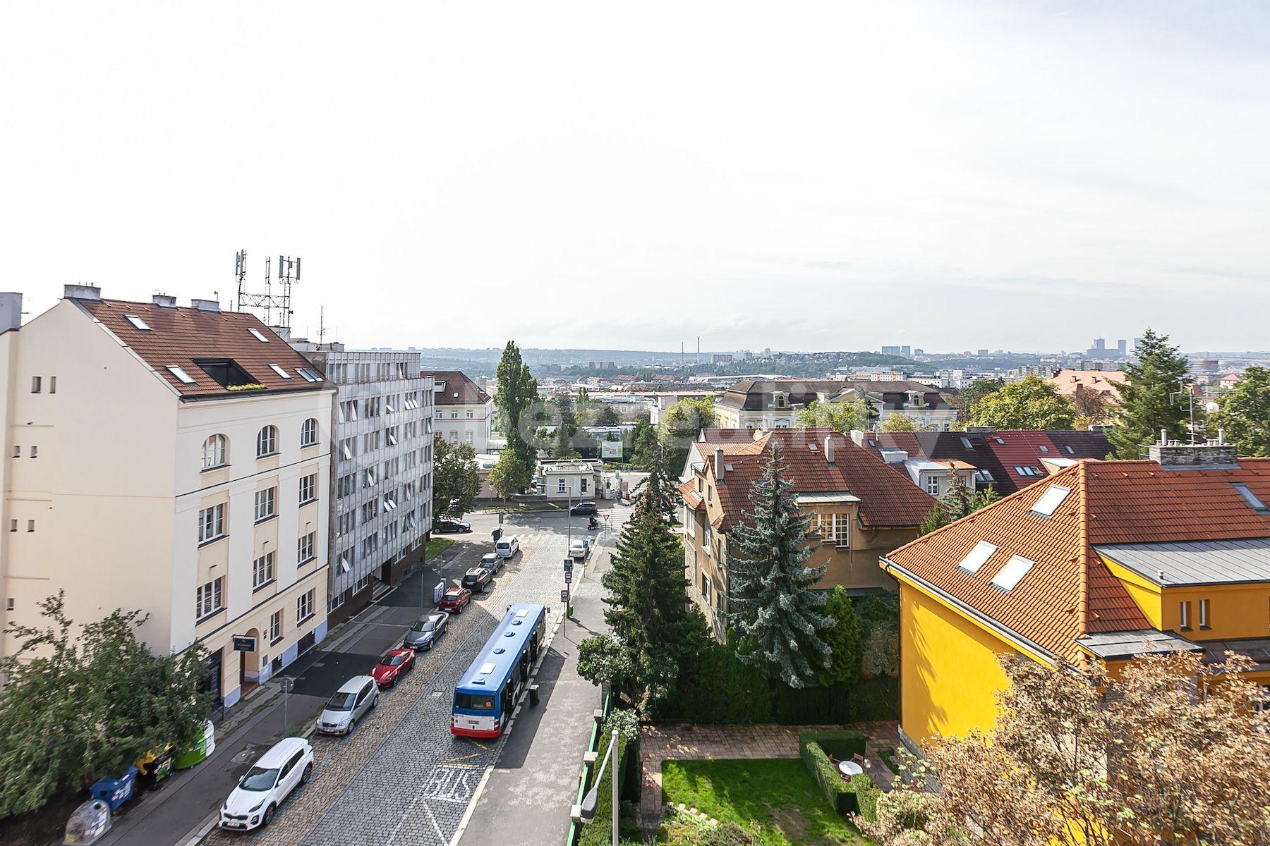 Prodej bytu 3+kk 71 m², U Vinohradské nemocnice, Praha, Praha