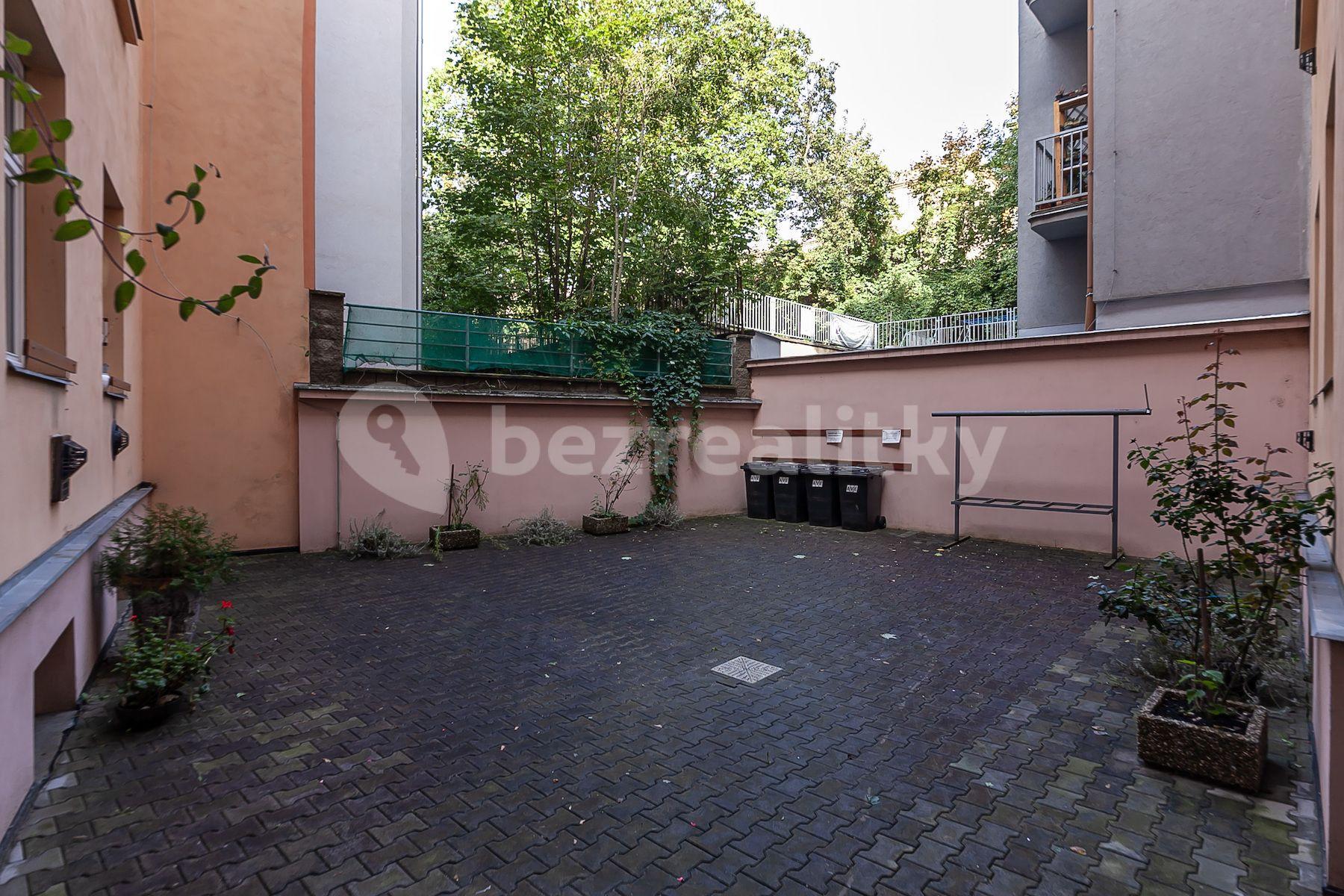 Prodej bytu 3+kk 71 m², U Vinohradské nemocnice, Praha, Praha