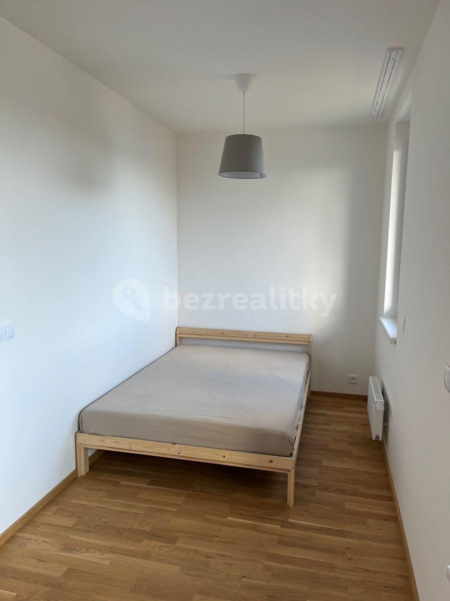 Pronájem bytu 1+kk 45 m², Smržových, Praha, Praha