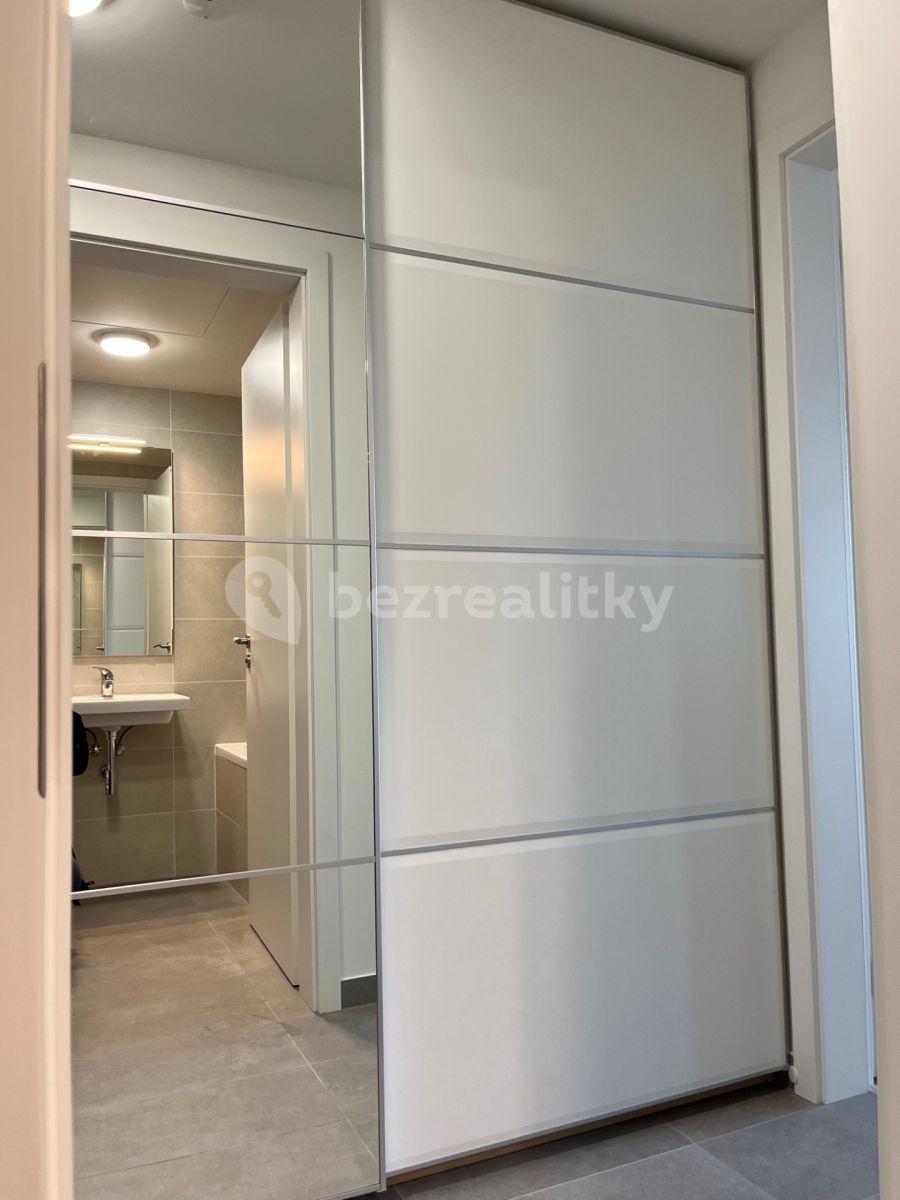 Pronájem bytu 1+kk 45 m², Smržových, Praha, Praha