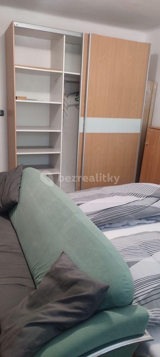 Pronájem bytu 2+kk 39 m², Osadnická, Vratimov, Moravskoslezský kraj