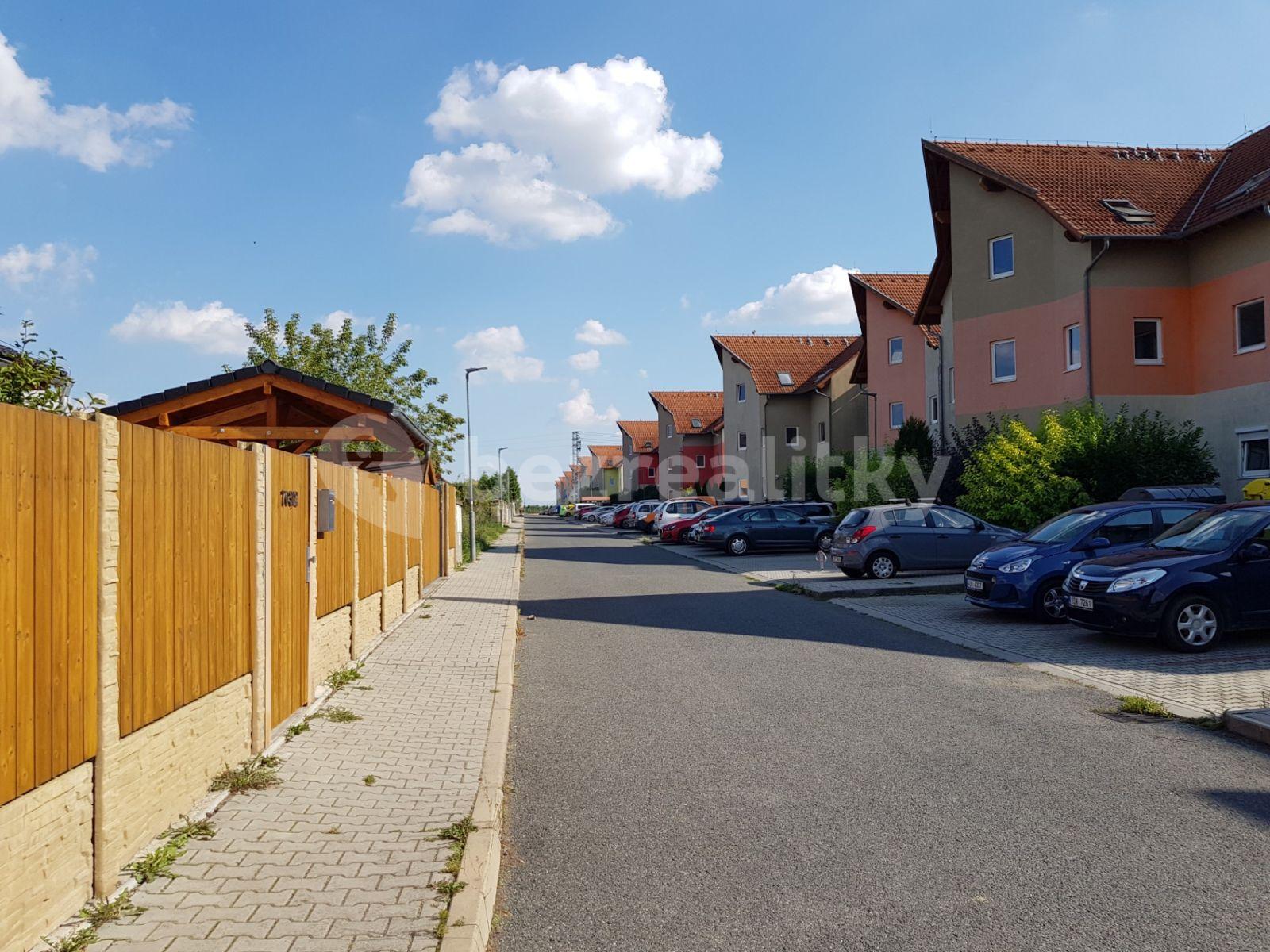 Prodej bytu 1+kk 39 m², U Dráhy, Chýně, Středočeský kraj