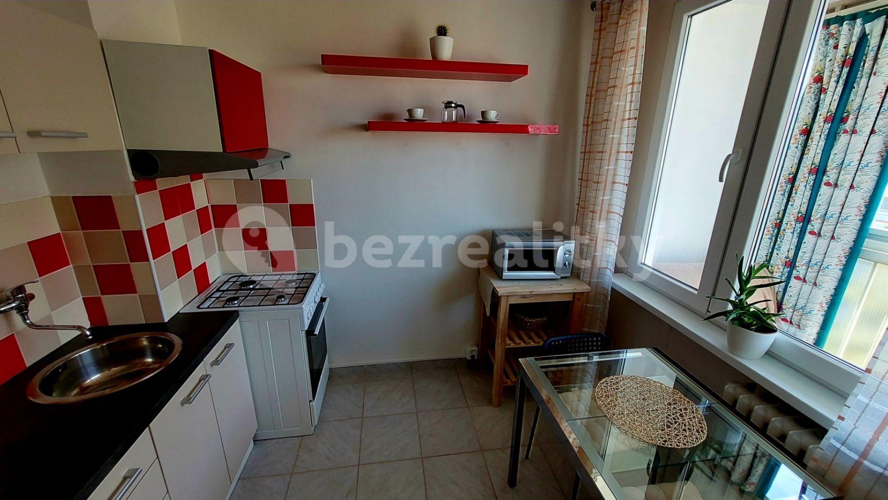 Pronájem bytu 1+1 41 m², Turkmenská, Praha, Praha