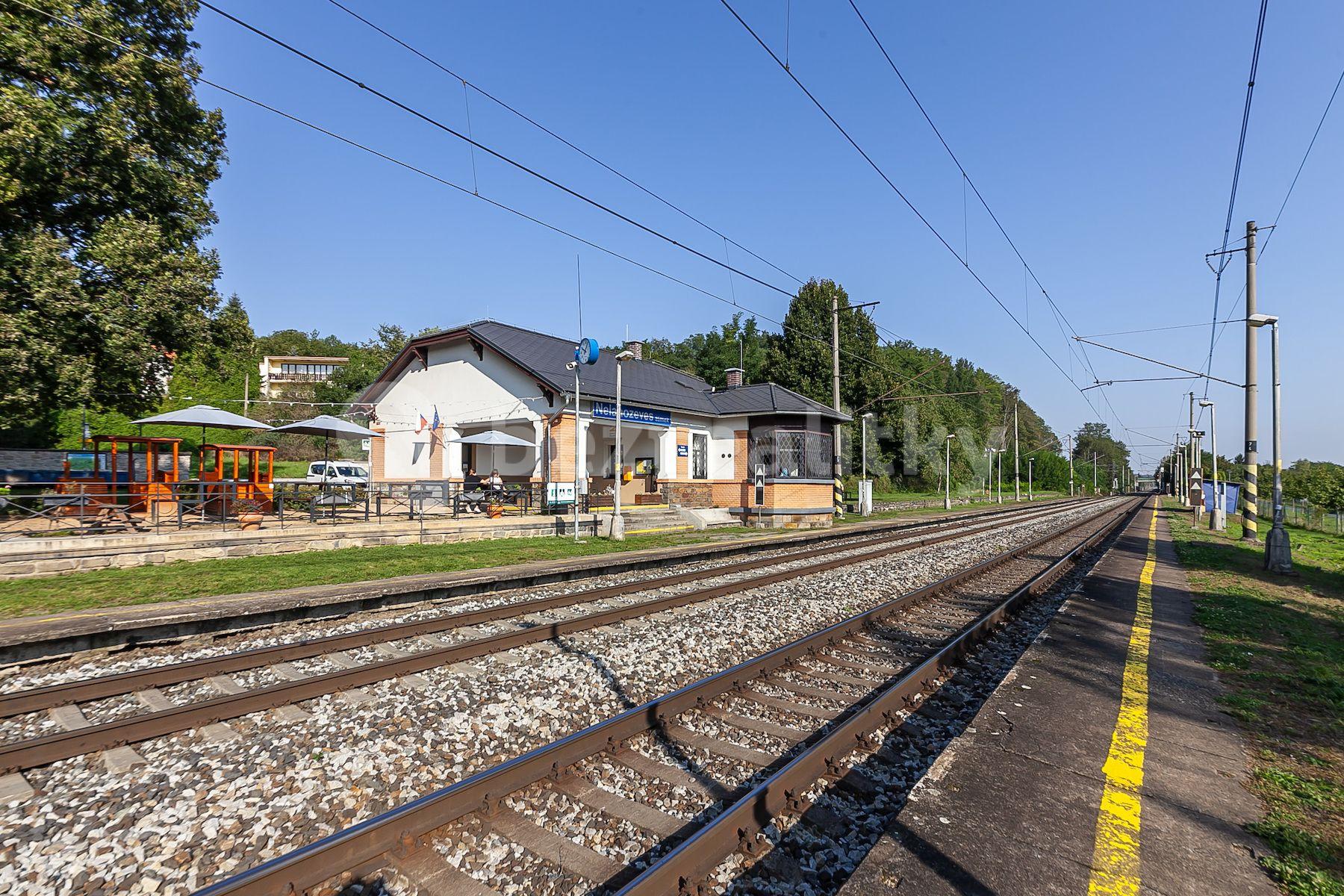 Prodej domu 133 m², pozemek 355 m², Lešany, Nelahozeves, Středočeský kraj