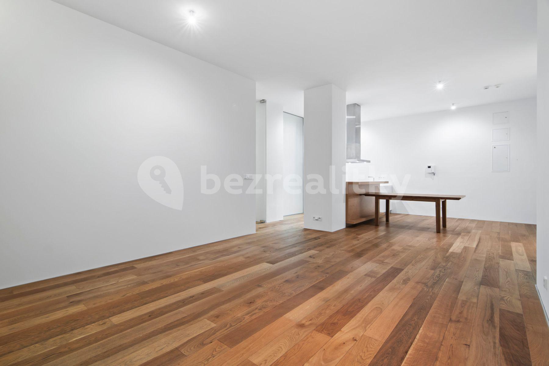 Pronájem bytu 3+kk 114 m², Laubova, Praha, Praha