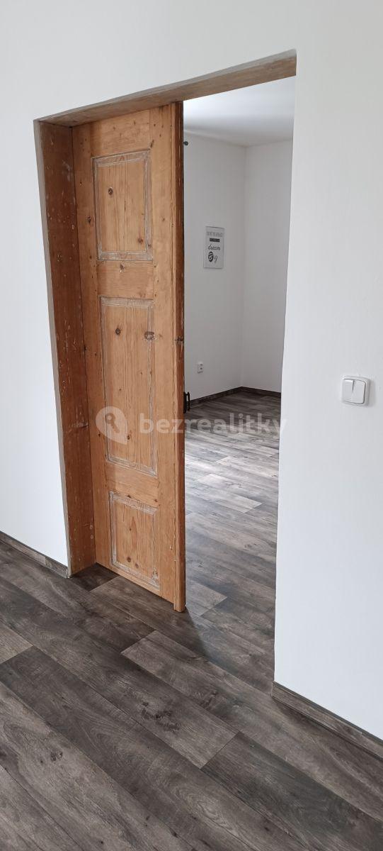 Pronájem bytu 2+kk 80 m², Komenského, Častolovice, Královéhradecký kraj