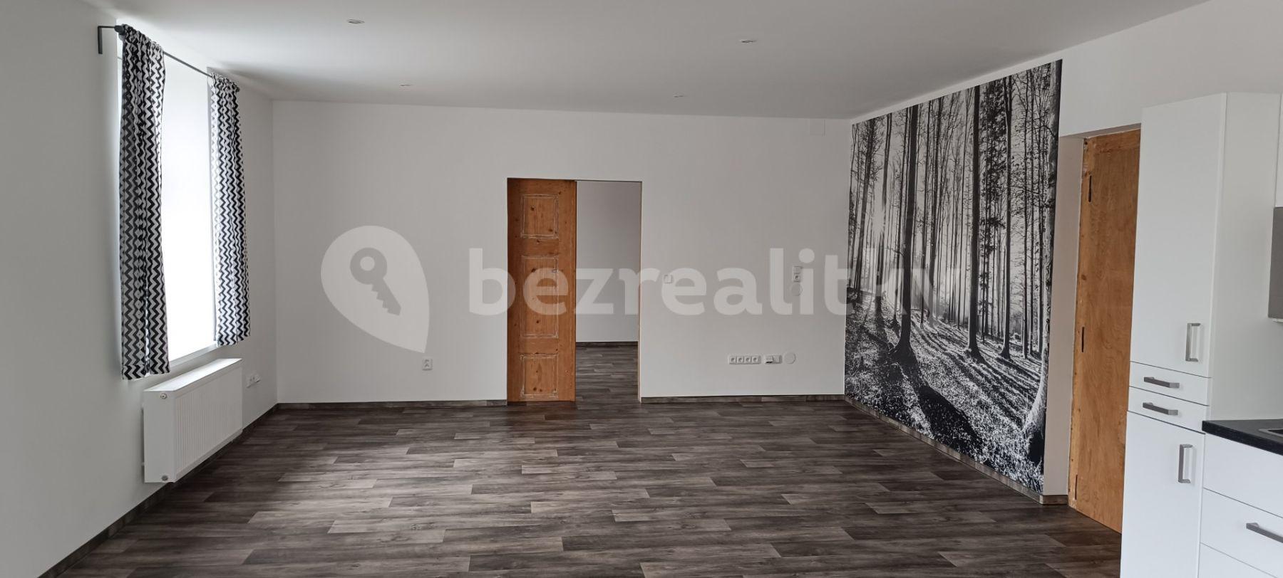 Pronájem bytu 2+kk 80 m², Komenského, Častolovice, Královéhradecký kraj