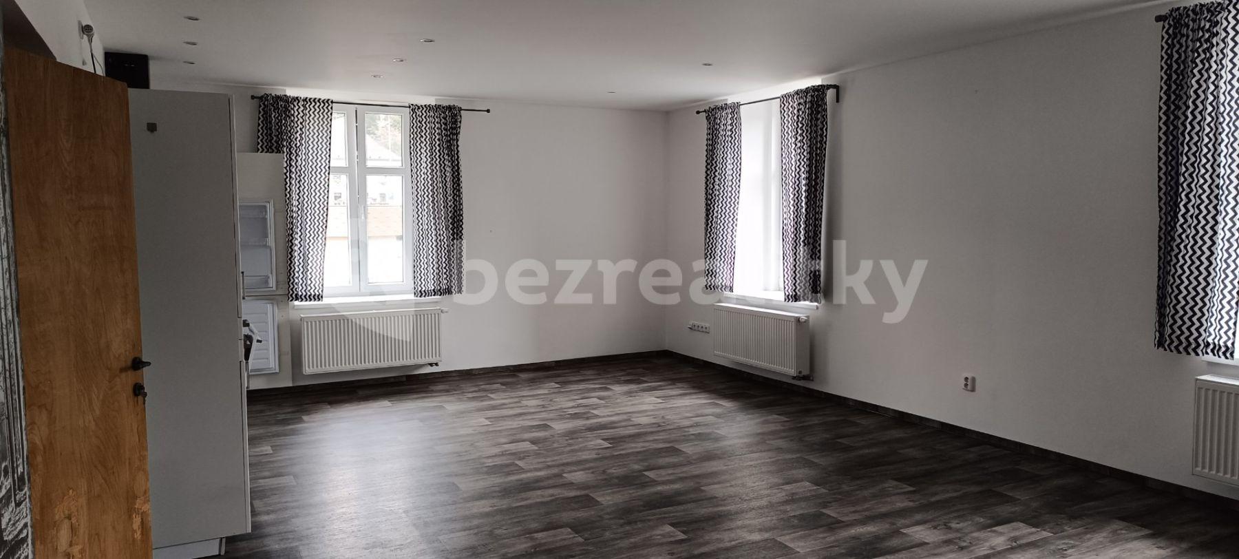 Pronájem bytu 2+kk 80 m², Komenského, Častolovice, Královéhradecký kraj