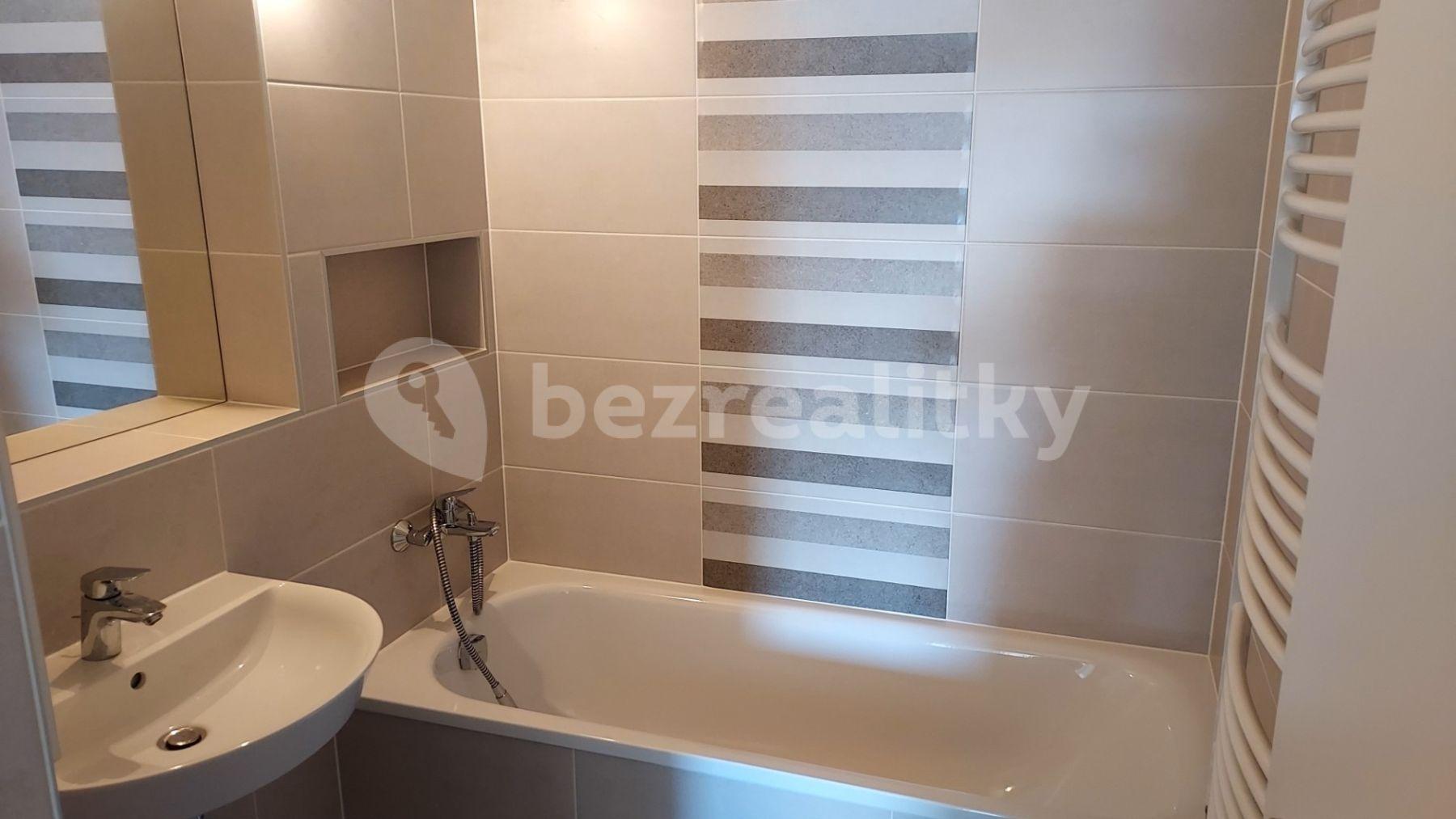 Pronájem bytu 2+kk 62 m², Pod Harfou, Praha, Praha