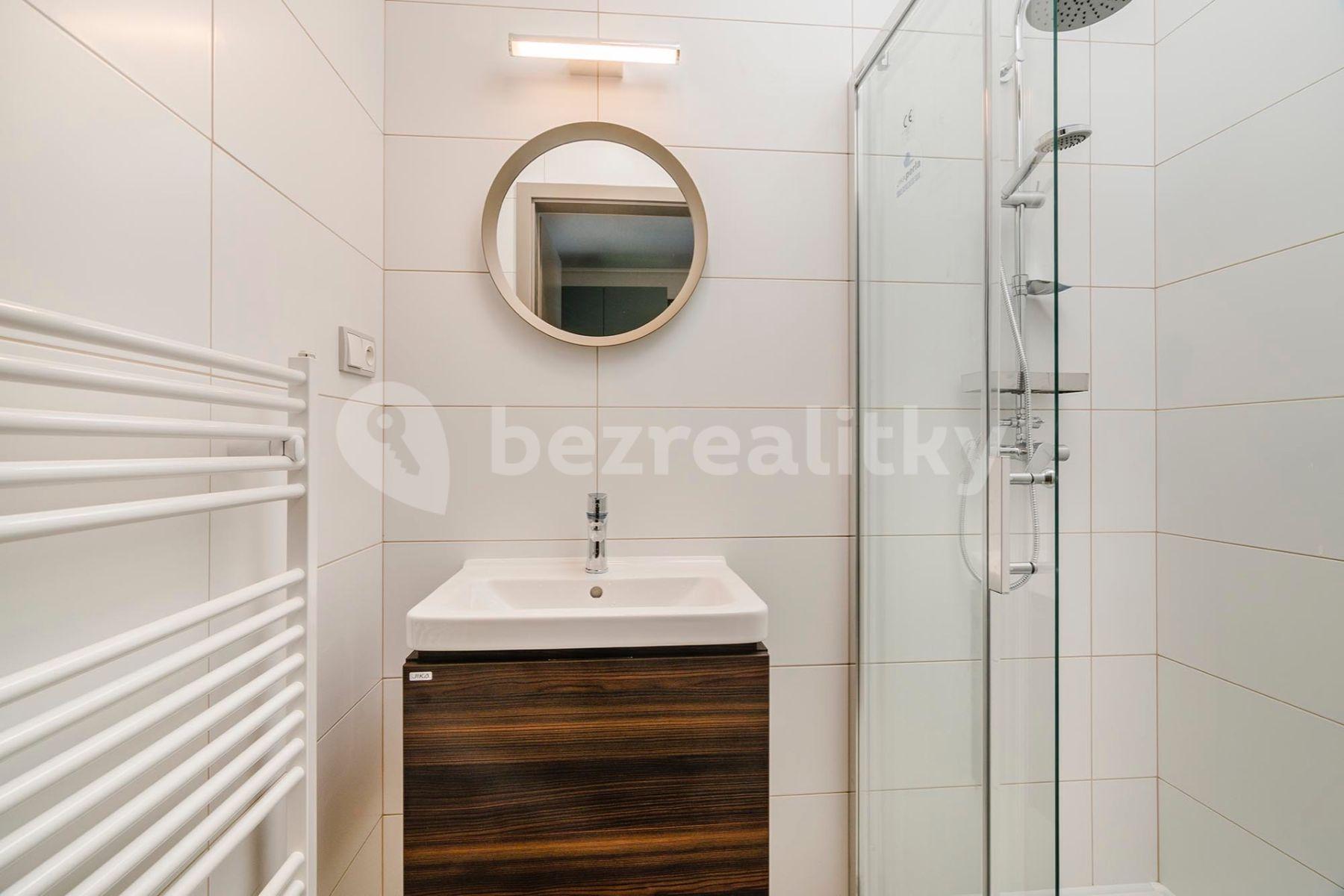 Pronájem bytu 2+kk 46 m², Na Zámecké, Praha, Praha