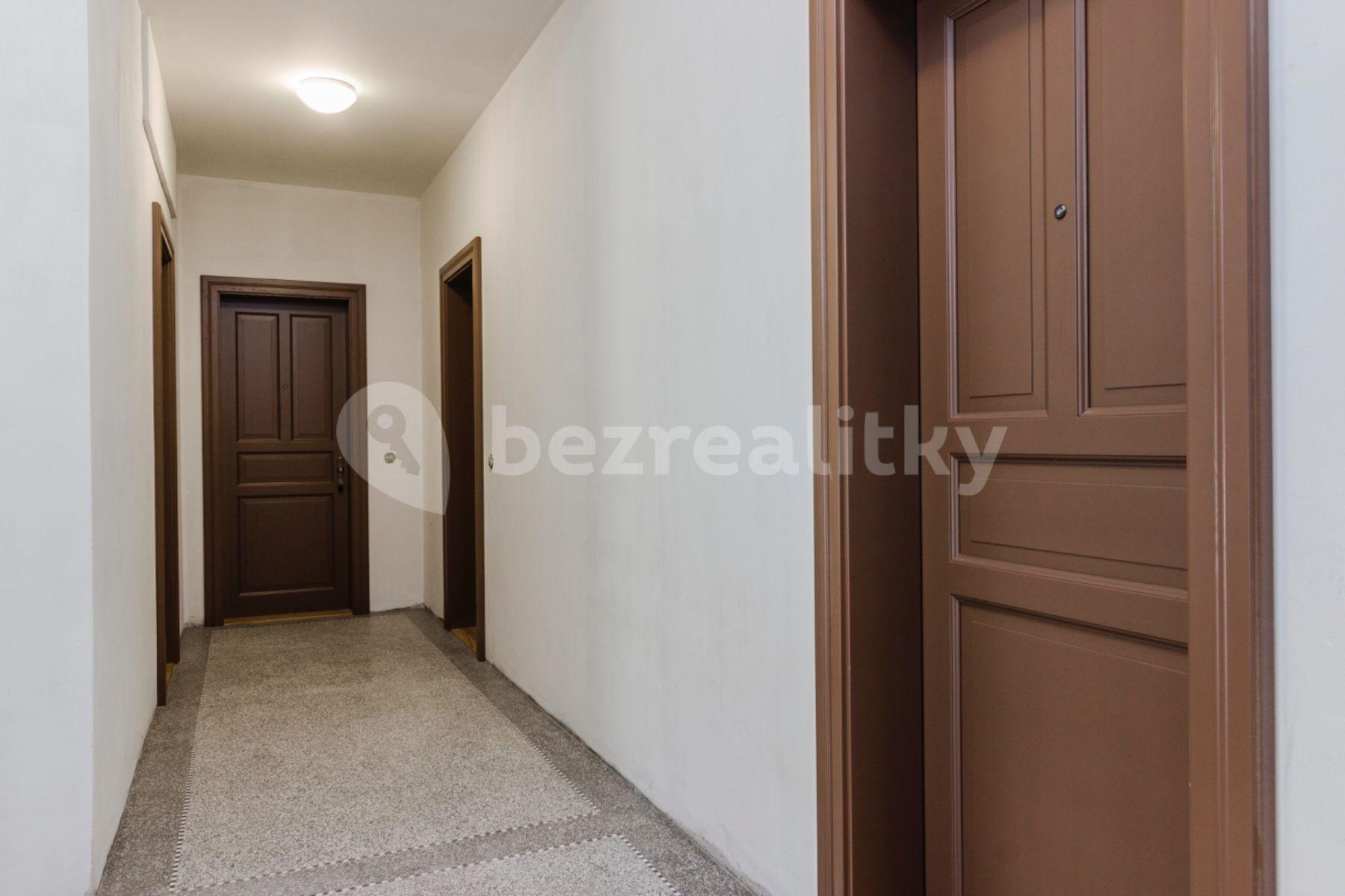 Pronájem bytu 2+kk 46 m², Na Zámecké, Praha, Praha