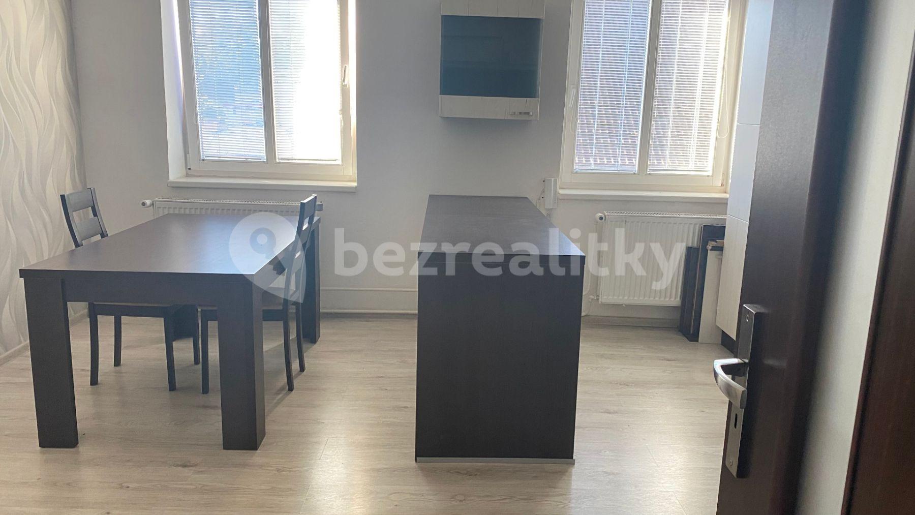 Pronájem bytu 3+1 90 m², Třebízského, Tábor, Jihočeský kraj