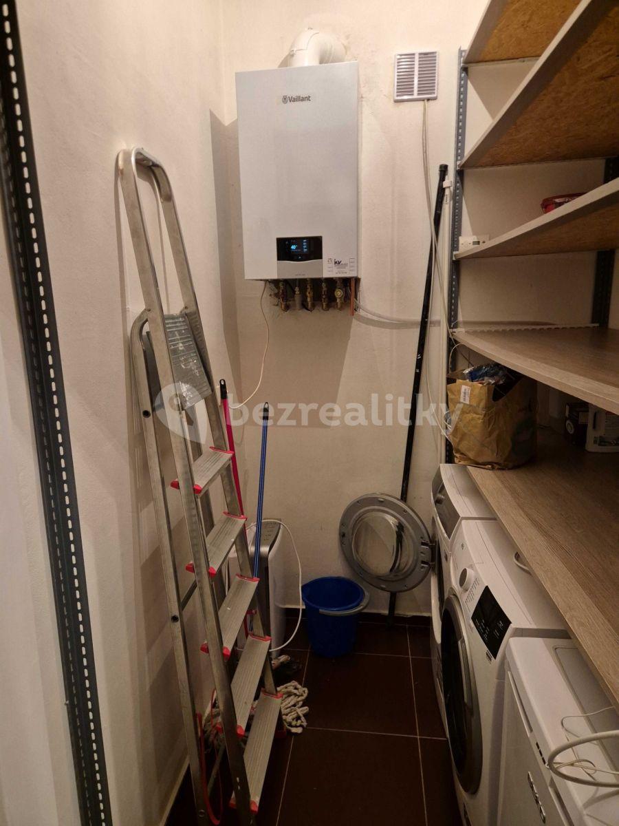 Pronájem bytu 3+kk 75 m², U Družstva Život, Praha, Praha