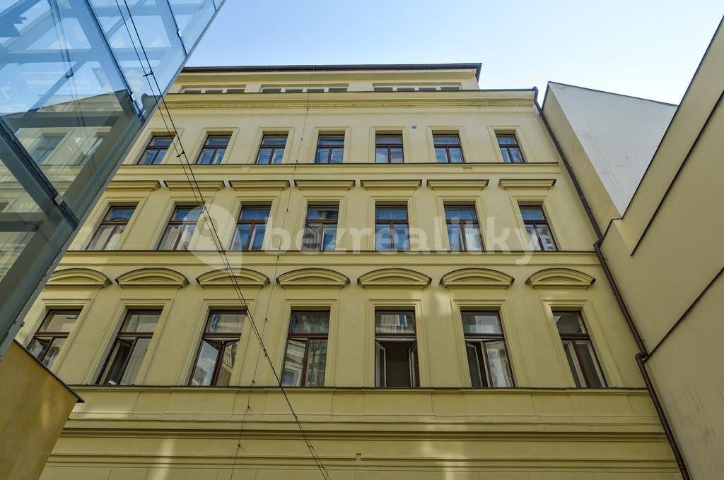 Pronájem bytu 2+kk 67 m², Zlatnická, Praha, Praha