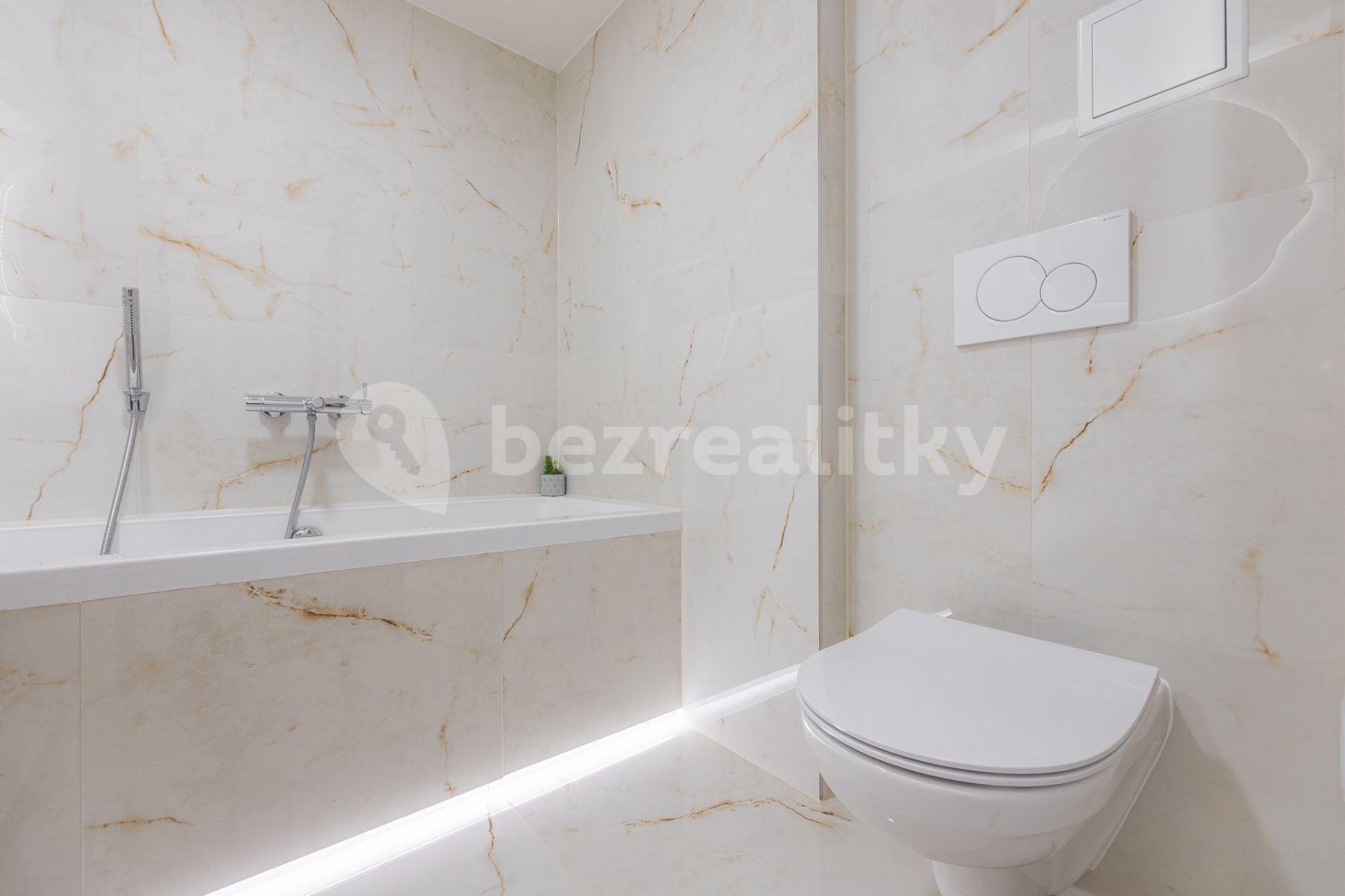 Prodej bytu 2+kk 52 m², Žerotínova, Praha, Praha